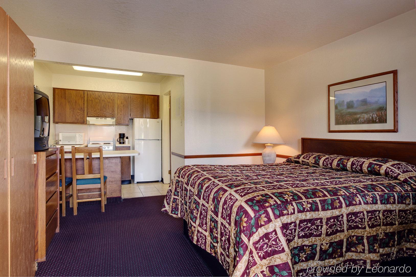 Amerihome Inn & Suites Houston Airport North 客房 照片