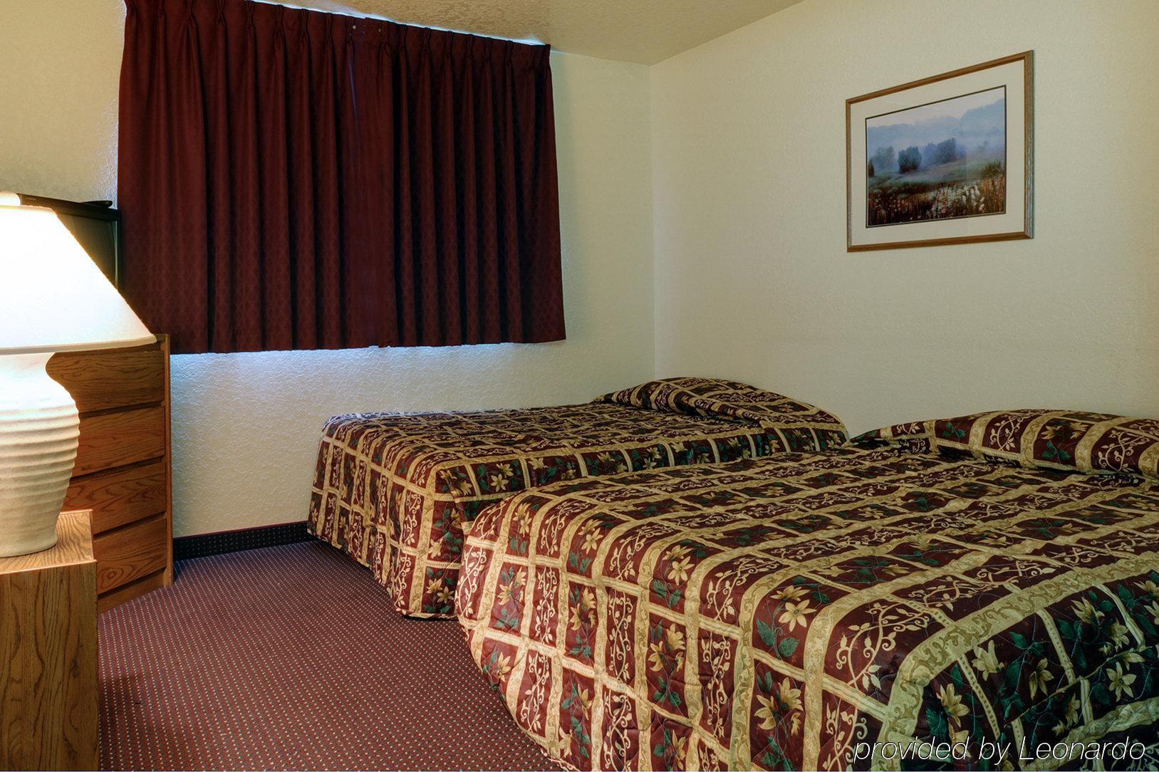 Amerihome Inn & Suites Houston Airport North 客房 照片